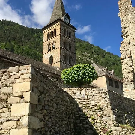 Casa Aranesa Appartement